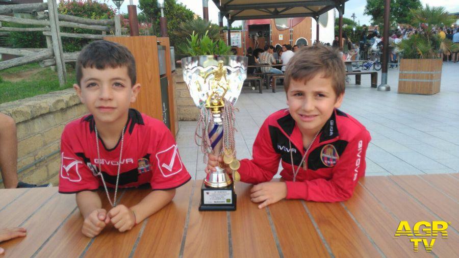 Calcio, Fiumicino baby d'argento
