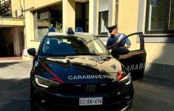 Grottaferrata, accoltella il compagno al culmine di una lite familiare, in manette una donna 54enne