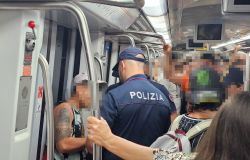 Roma, servizi antiborseggio della Polizia su treni, metro e bus