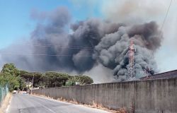 Roma, incendio a Casal Lumbroso: Le raccomandazioni della Protezione Civile