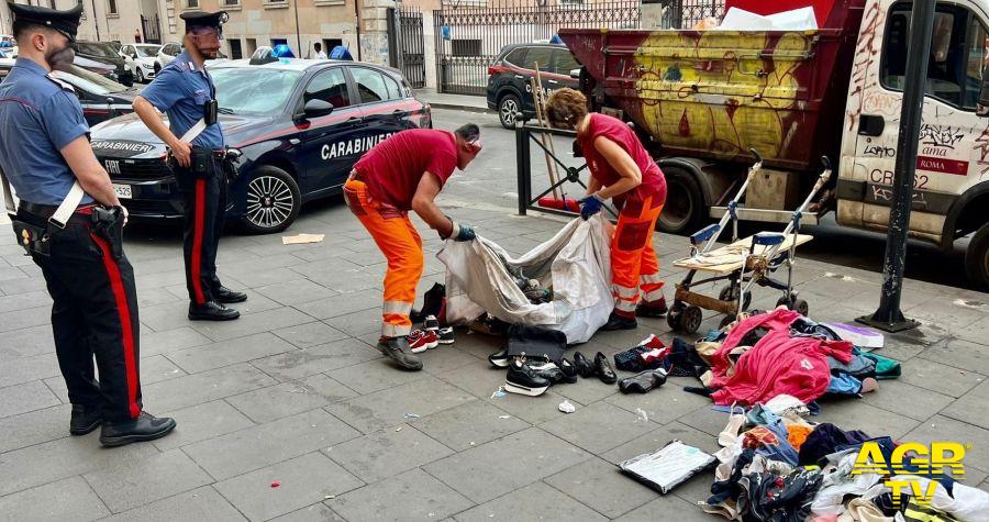 Carabinieri rimozione bivacchi