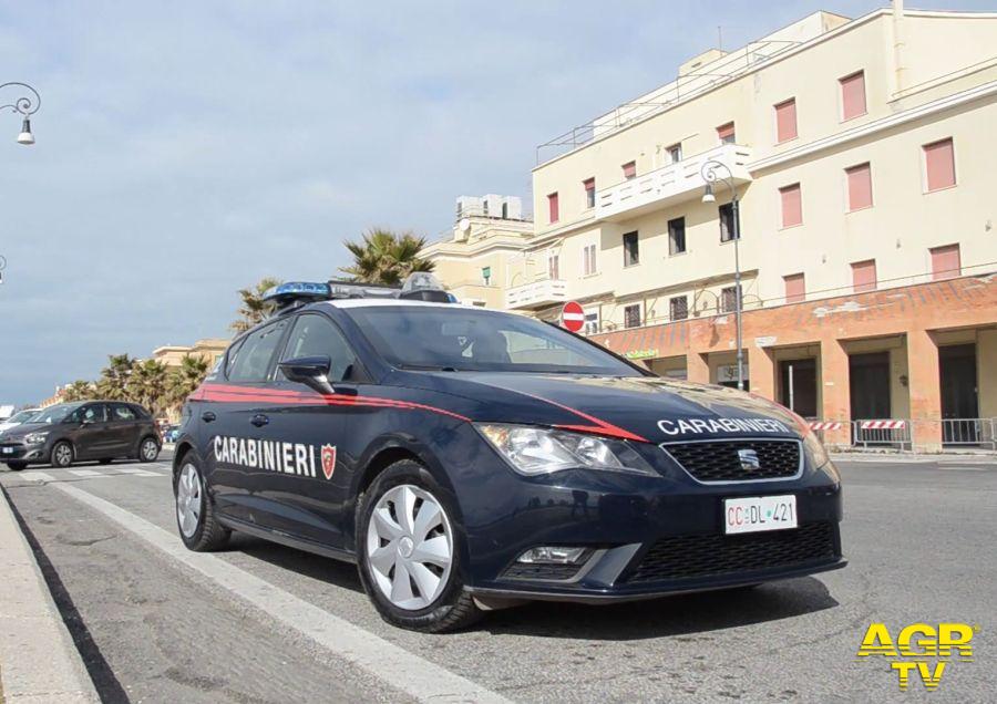 Carabinieri controlli ad Ostia