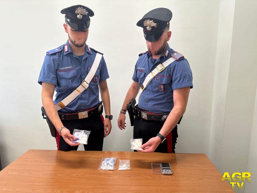 Carabinieri la droga sequestrata a Mentana