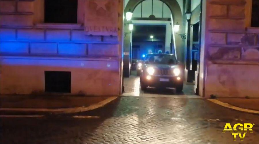 Roma, furti in gioiellerie del centro