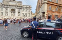 Roma – Carabinieri arrestano 13 persone gravemente indiziate del reato di furto aggravato e altre 3 denunciate