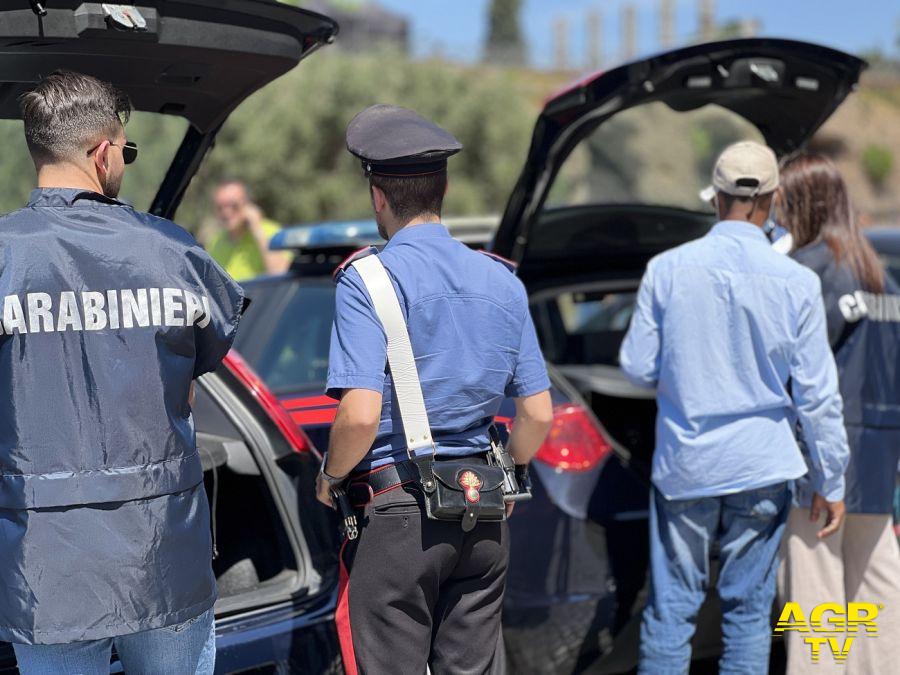 13 persone gravemente indiziate del reato di furto aggravato e altre 3 denunciate