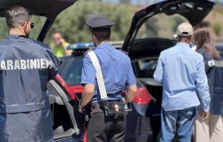 13 persone gravemente indiziate del reato di furto aggravato e altre 3 denunciate