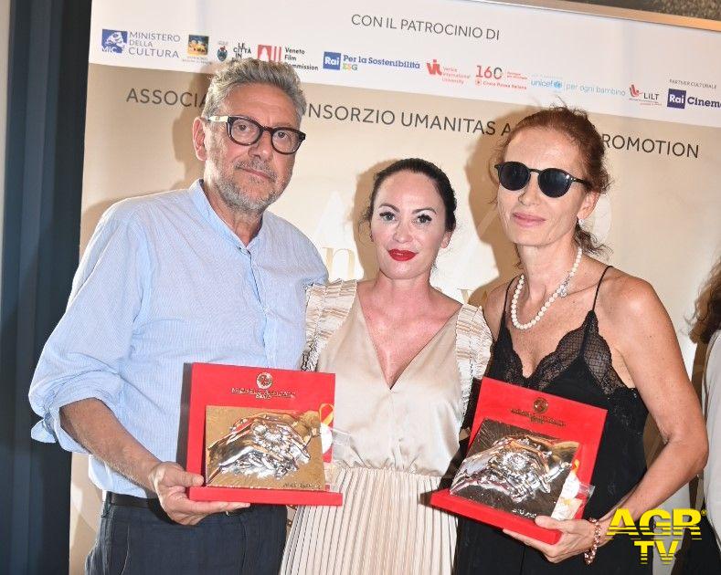 Venezia assegnati i riconoscimenti Women for Women against  