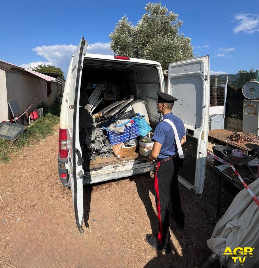 Nettuno furgone sequestrato per trasporto materiale pericoloso