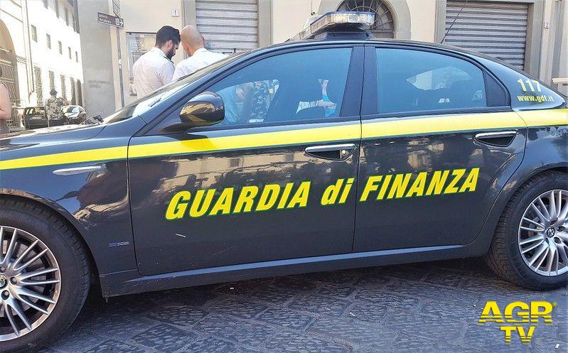 Arrestato spacciatore, scoperto un laboratorio nella sua abitazione