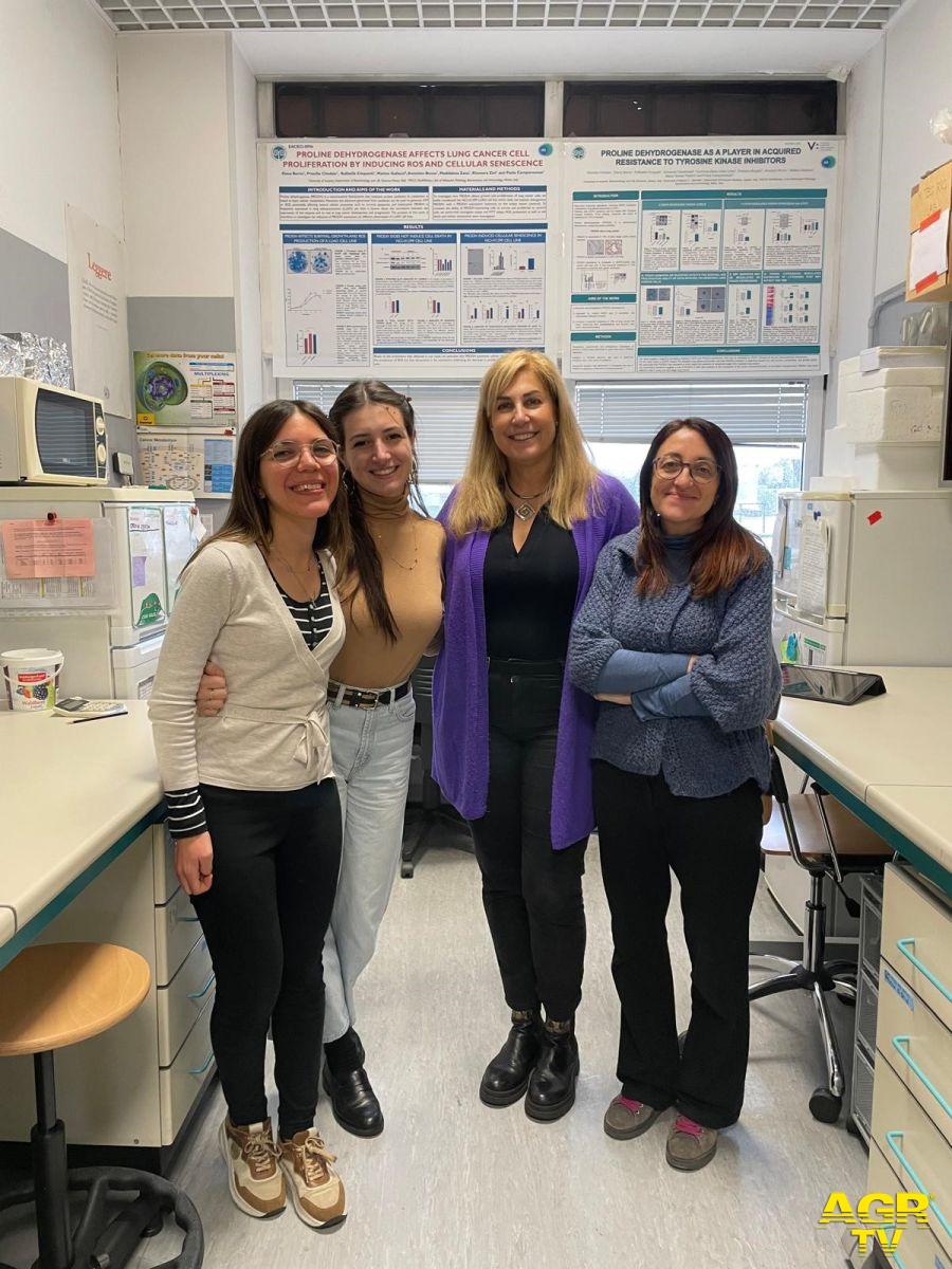 parte del team di ricerca sul microRNA, da sinistra: Priscilla Chiofalo, Elena Berno, Paola Campomenosi e Raffaella Cinquetti