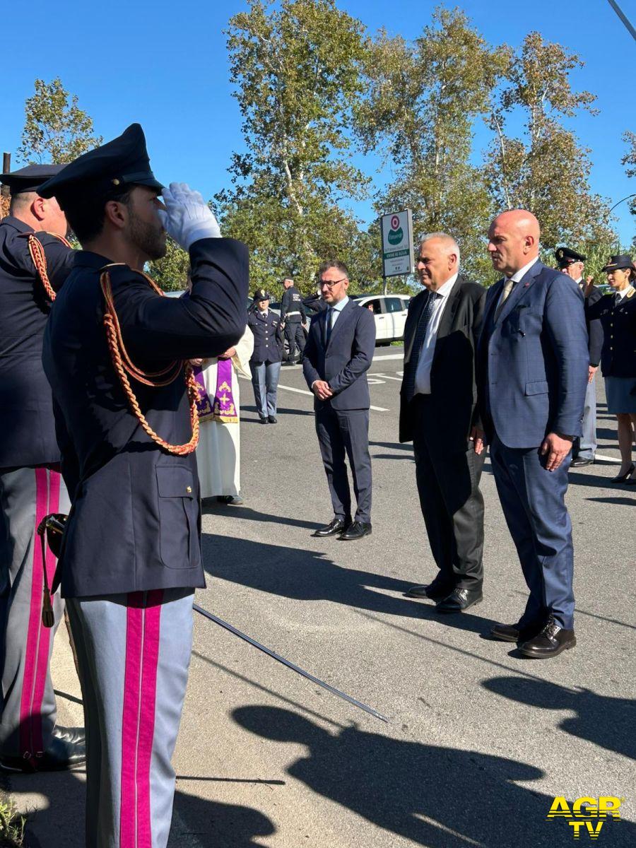 Acilia deposizione corona d'alloro sul luogo dove è stato uccisio il capitano Straulli e l'agente Di Roma