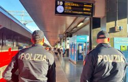 Roma Termini, controlli serrati per il Giubileo chiuse due strutture ricettive, in manette ricercato