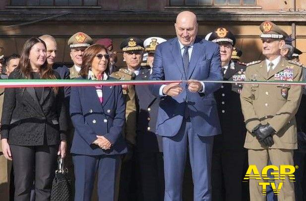 Nella foto il Ministro della Difesa Guido Crosetto, il Sottosegretario alla Difesa Isabella Rauti e il Capo di Stato Maggiore della Difesa, Generale di Corpo d'Armata Luciano Portolano