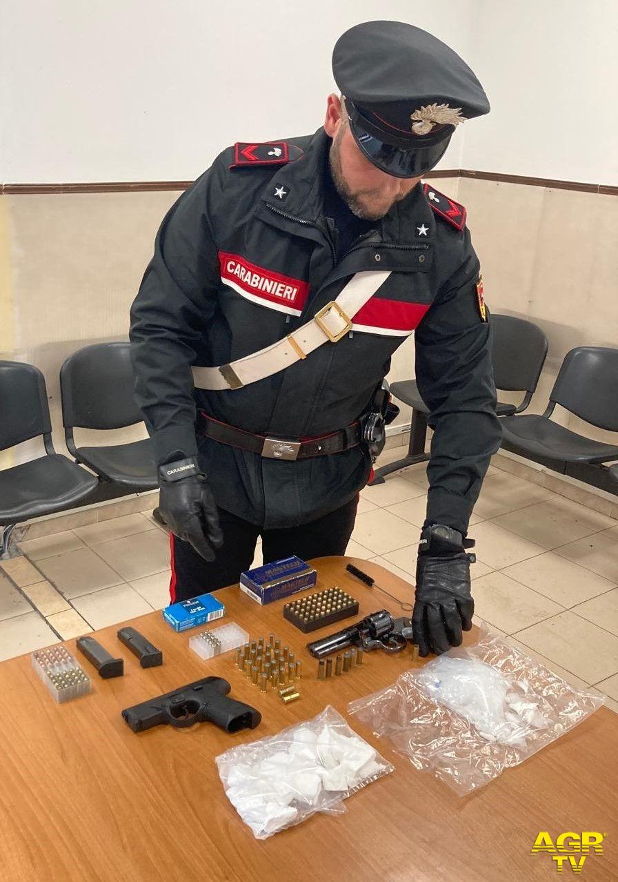 Carabinieri Ostia armi e droga sequestrate