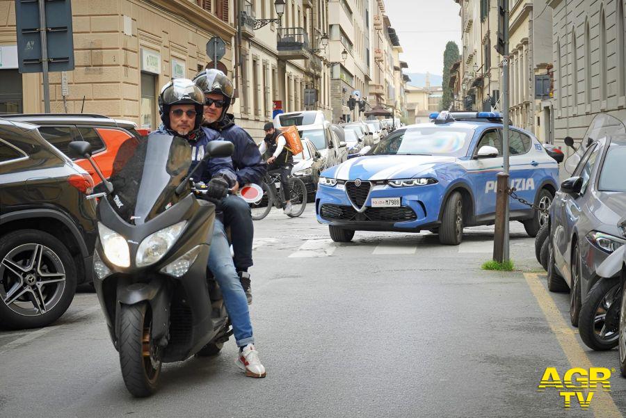 Firenze. Furto con destrezza ad una turista 70enne