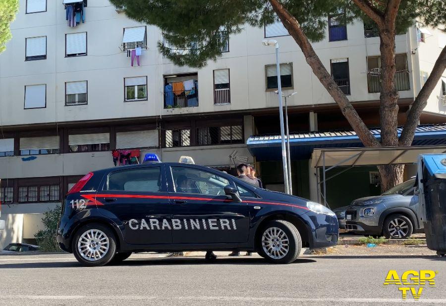 Carabinieri intervento a Tor Bella Monaca