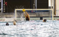 Pallanuoto, la SIS Roma piega (12-10) il Rapallo e mantiene la testa della classifica