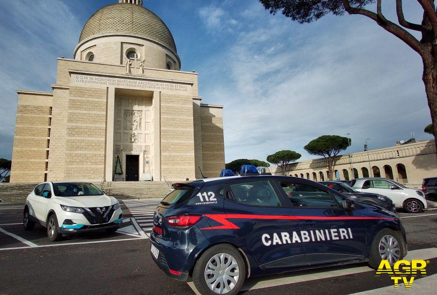 Carabinieri Eur misure cautelari abusi edilizi e cambi destinazione d'uso