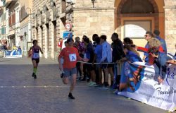 Sport ed inclusione, a Grosseto nella IV Staffetta per famiglia vince la formazione romana Nissolino