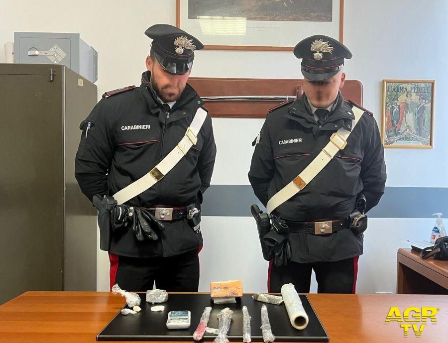 Carabinieri Civitavecchia-Santa Marinella la droga sequestrata