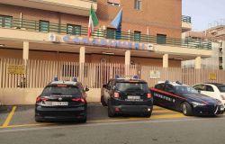 Anzio, presi due pusher, crack nascosto in una bustina all'interno di un mattone