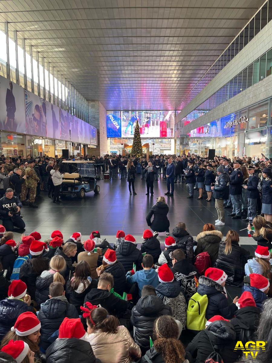 Roma Termini, concerto di Natale della Fanfara della Polizia di Stato