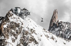 Skyway Monte Bianco, la prima funivia a cabine rotanti in Europa raggiunge la Carbon Neutrality