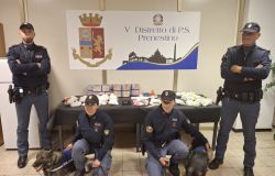 Roma Quarticciolo, stretta della Polizia, 5 arresti , oltre 20 kg. di droga ed una pistola sequestrati