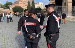 Carabinieri controlli antiborseggio nel centro