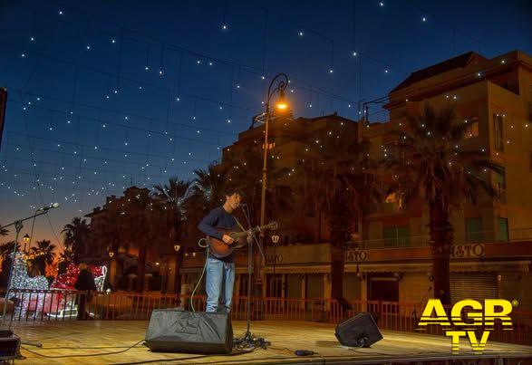 Extrafestival in piazza Anco Marzio foto facebook