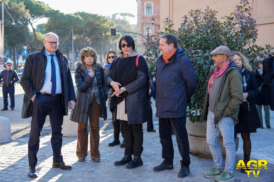 Il sindaco Gualtieri inaugura i lavori in via S. Teodoro