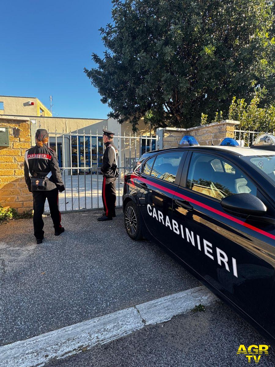 Carabinieri intervenuti a Casalpalocco (Ostia)