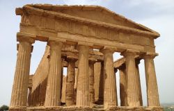 Agrigento capitale della cultura 2025  valle dei Templi foto pixabay