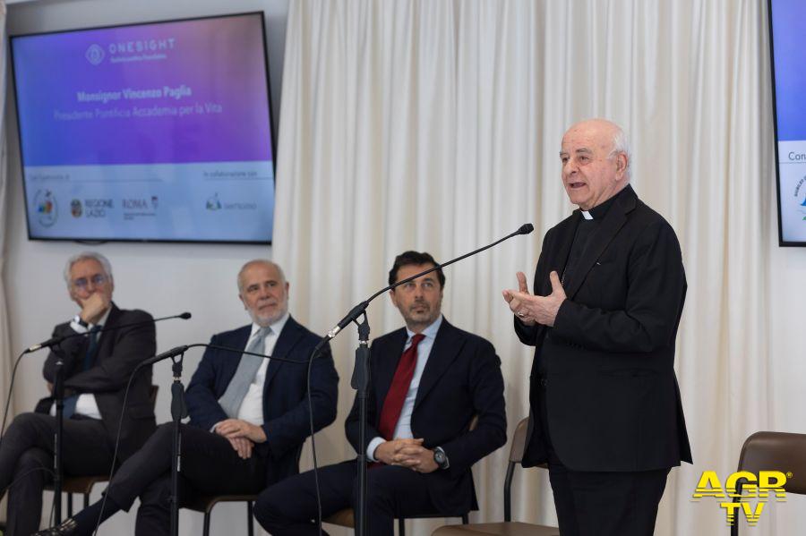 Roma, inaugurato il nuovo Centro oculistico sociale permanente presso la Comunità di Sant'Egidio Tuscolano