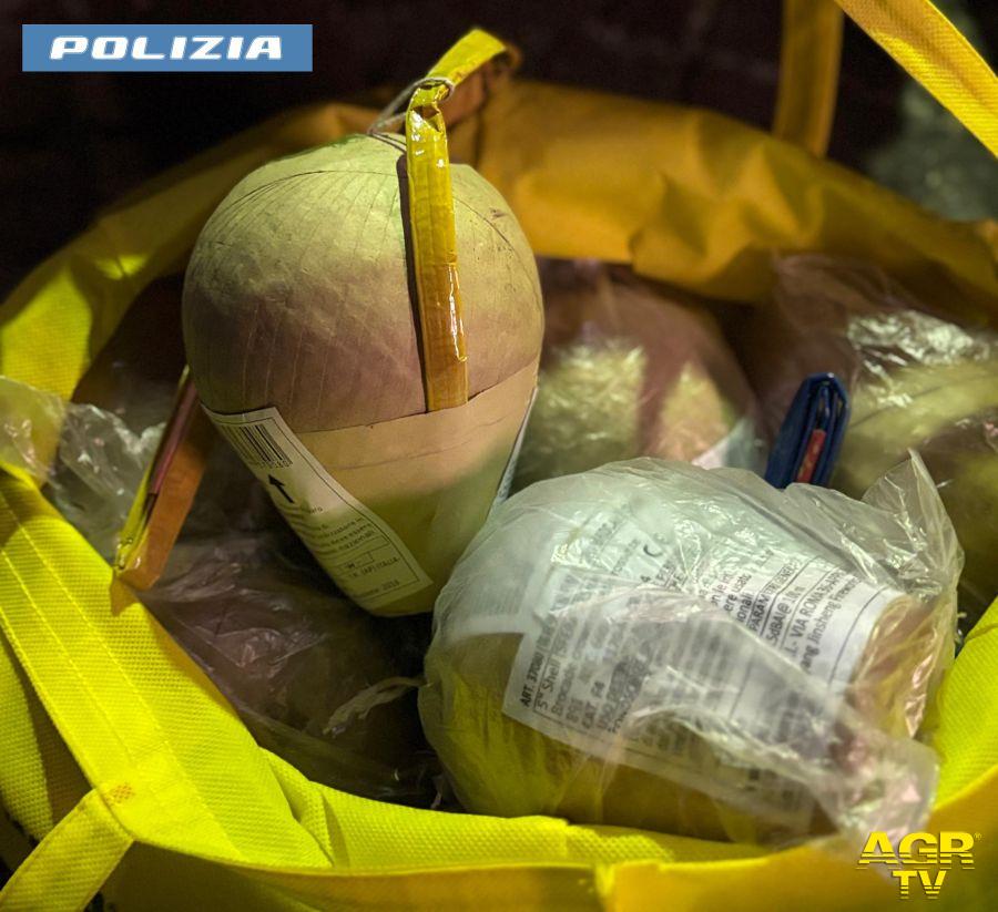 Polizia fuochi artificiali alto potenziale sequestrati