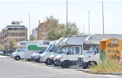 piazza Sirio con i camper