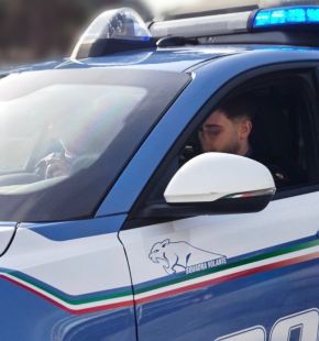 Roma Acqua Bullicante, bonifica dell'ex borghetto, scoperto giro di droga, due in manette
