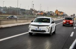 “From 100% to 5%” il test sul GRA che rivela i consumi “reali”, l’autonomia e l’efficienza delle auto elettriche