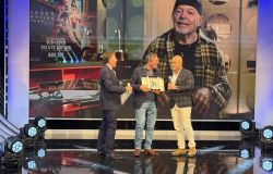 Andrea Agostini premia Giorgio Verdelli 1