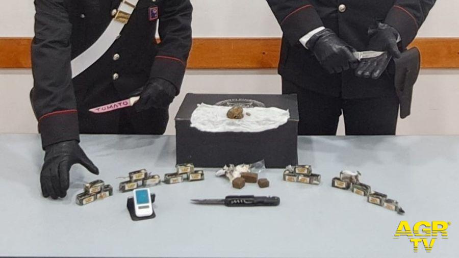 Guidonia: Carabinieri sequestrati 501 grammi di hashish