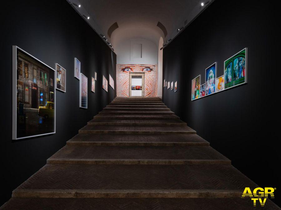 Roma, a Villa Medici inaugurata la mostra "Chromoterapia"...la fotografia a colori che rende felici