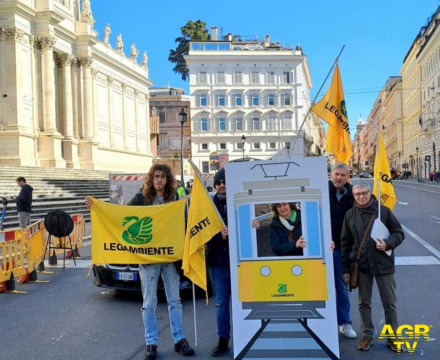 "Città2030, come cambia la mobilità" a Roma l'ultima tappa della campagna di Legambiente