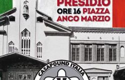 Ostia, via gli immigrati dalla Vittorio Emanuele