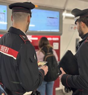 Roma, giro di vite dei Carabinieri nel centro storico, 14 arresti per furto e borseggi, denunciate 13 persone per truffa