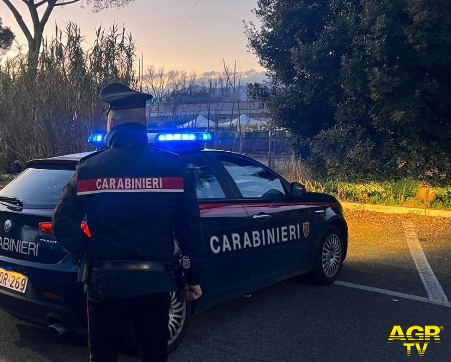Rocca di Papa, i Carabinieri entrano dalla finestra per salvare una donna sequestrata dal compagno, arrestato 35enne