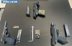 Anzio, armi e droga, tre arresti della Polizia