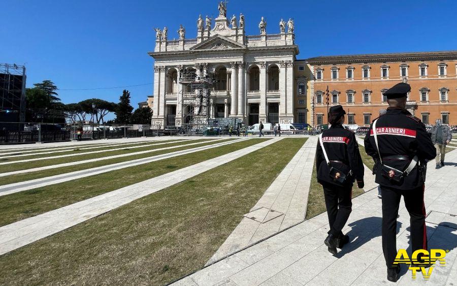 Carabinieri controlli primo maggio Carabinieri controlli primo maggio