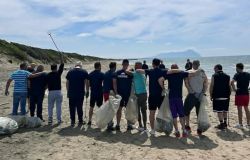 Ambiente, oltre 400 tra volontari e detenuti rimuovono 3700 kg. di plastica e rifiuti
