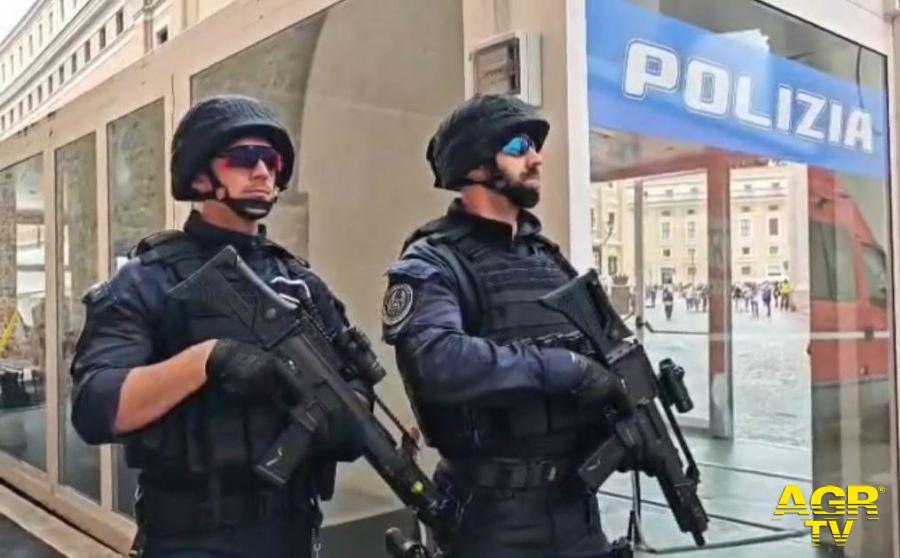 Scatta il dispositivo di sicurezza della Questura di Roma per il Conclave Scatta il dispositivo di sicurezza della Questura di Roma per il Conclave